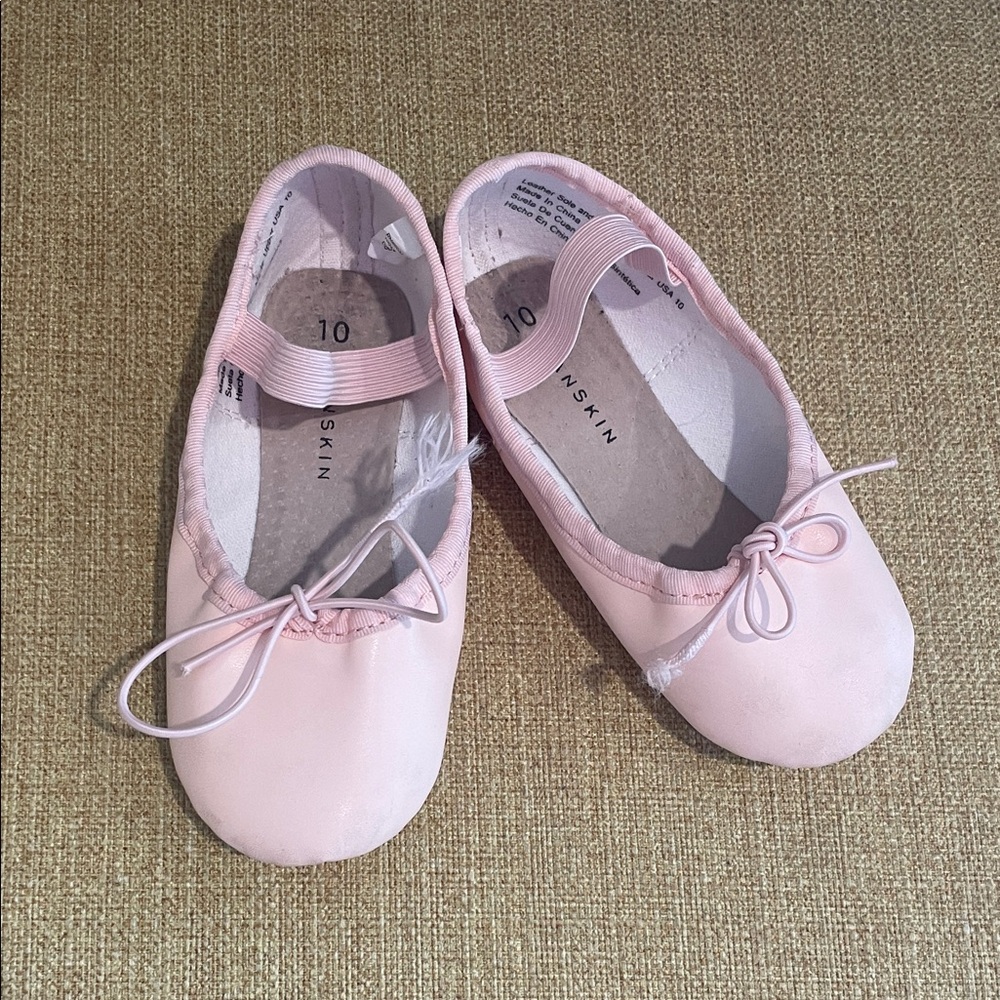 Danskin leather ballet shoes